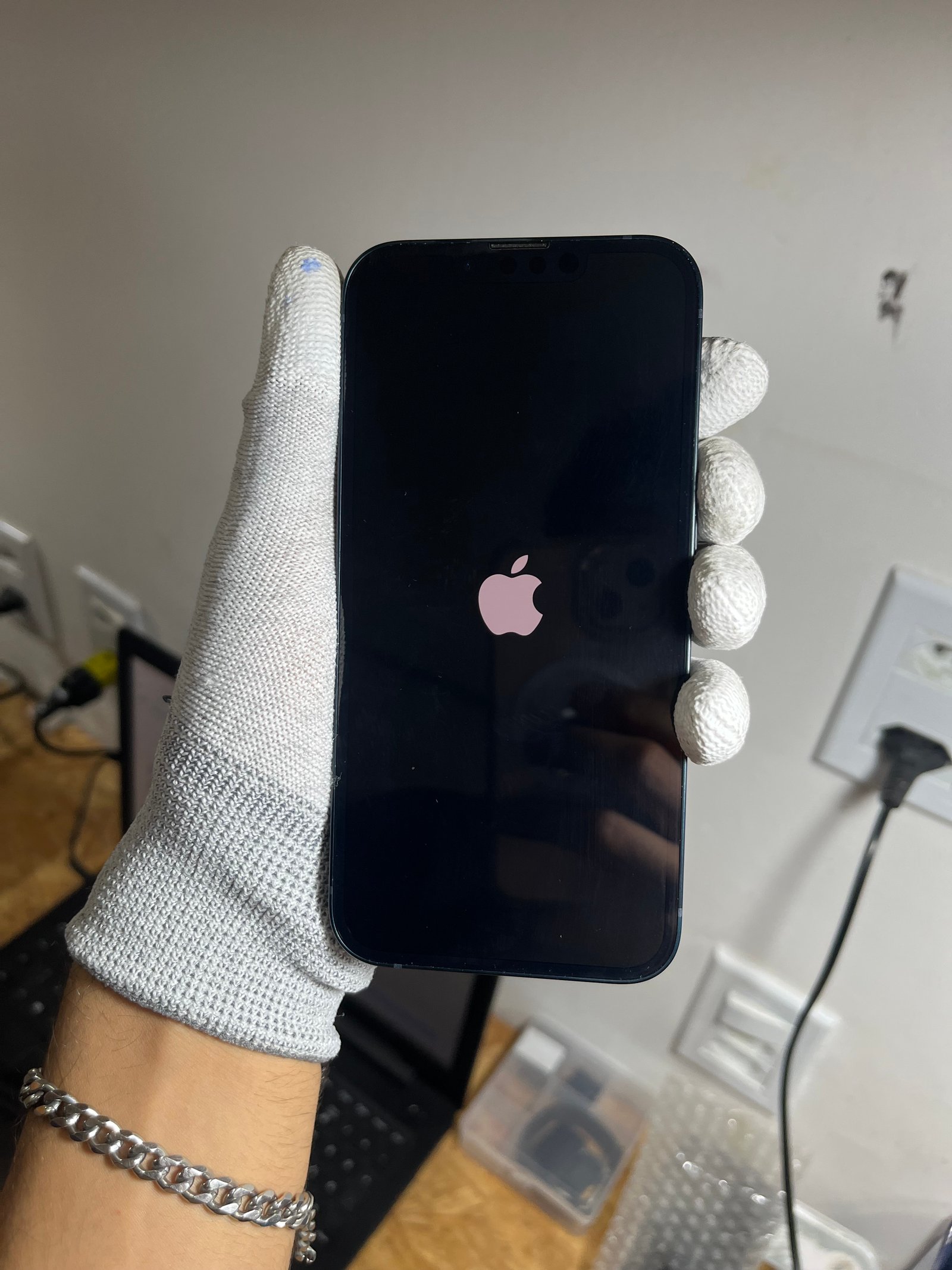 iPhone 16 Pro Max depois