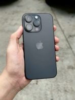 iPhone 15 Pro 128Gb Preto (Seminovo) - Imagem 2